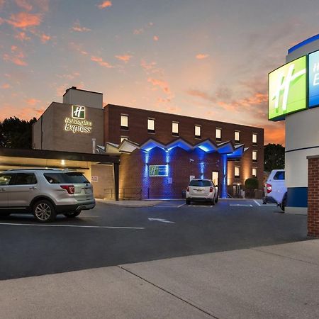 Holiday Inn Express - Columbus Downtown By Ihg Екстер'єр фото